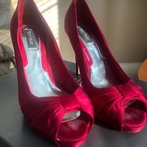 Satin open toed dress heels